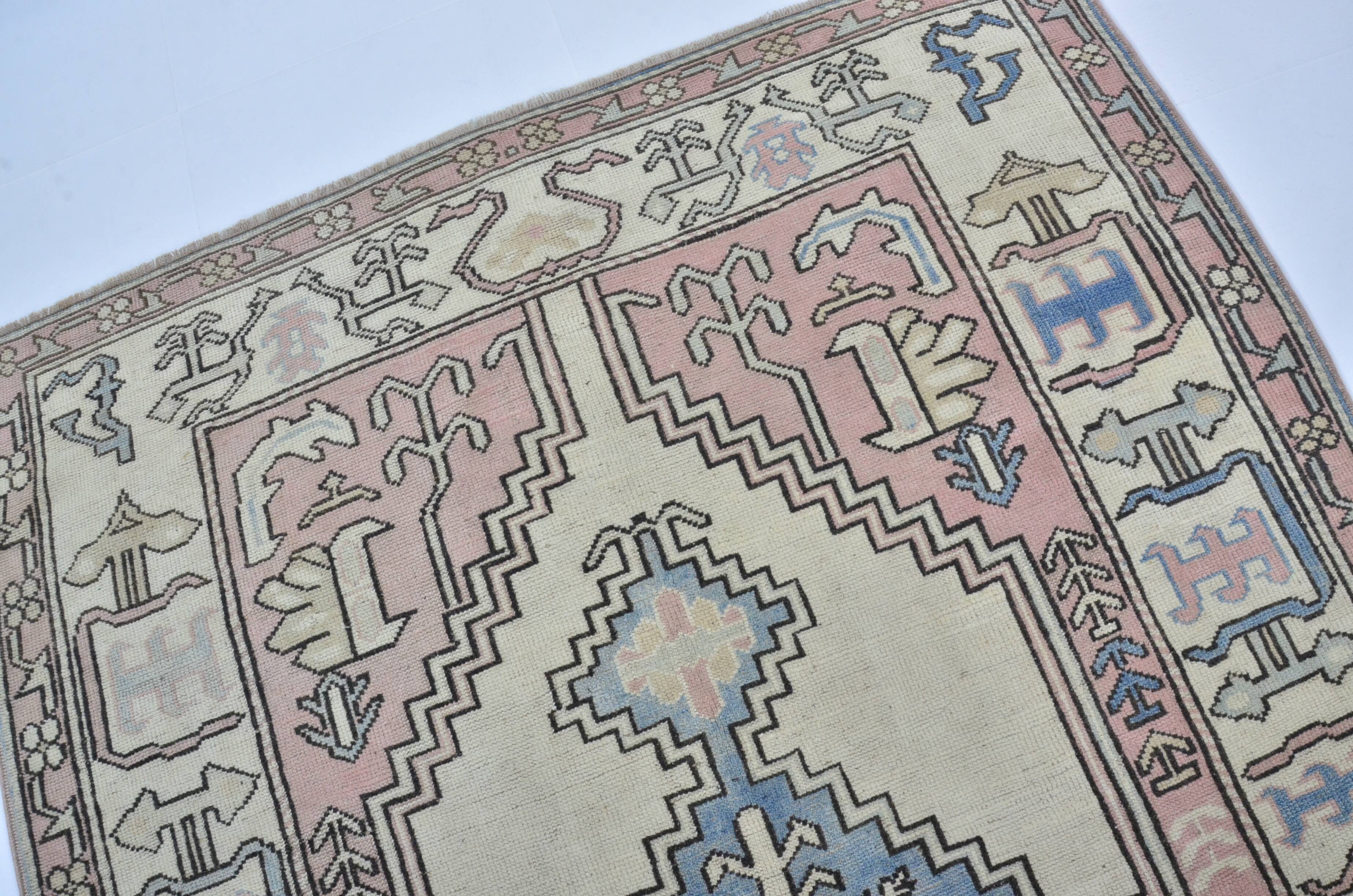 Handmade wool Oushak rug sku 3551