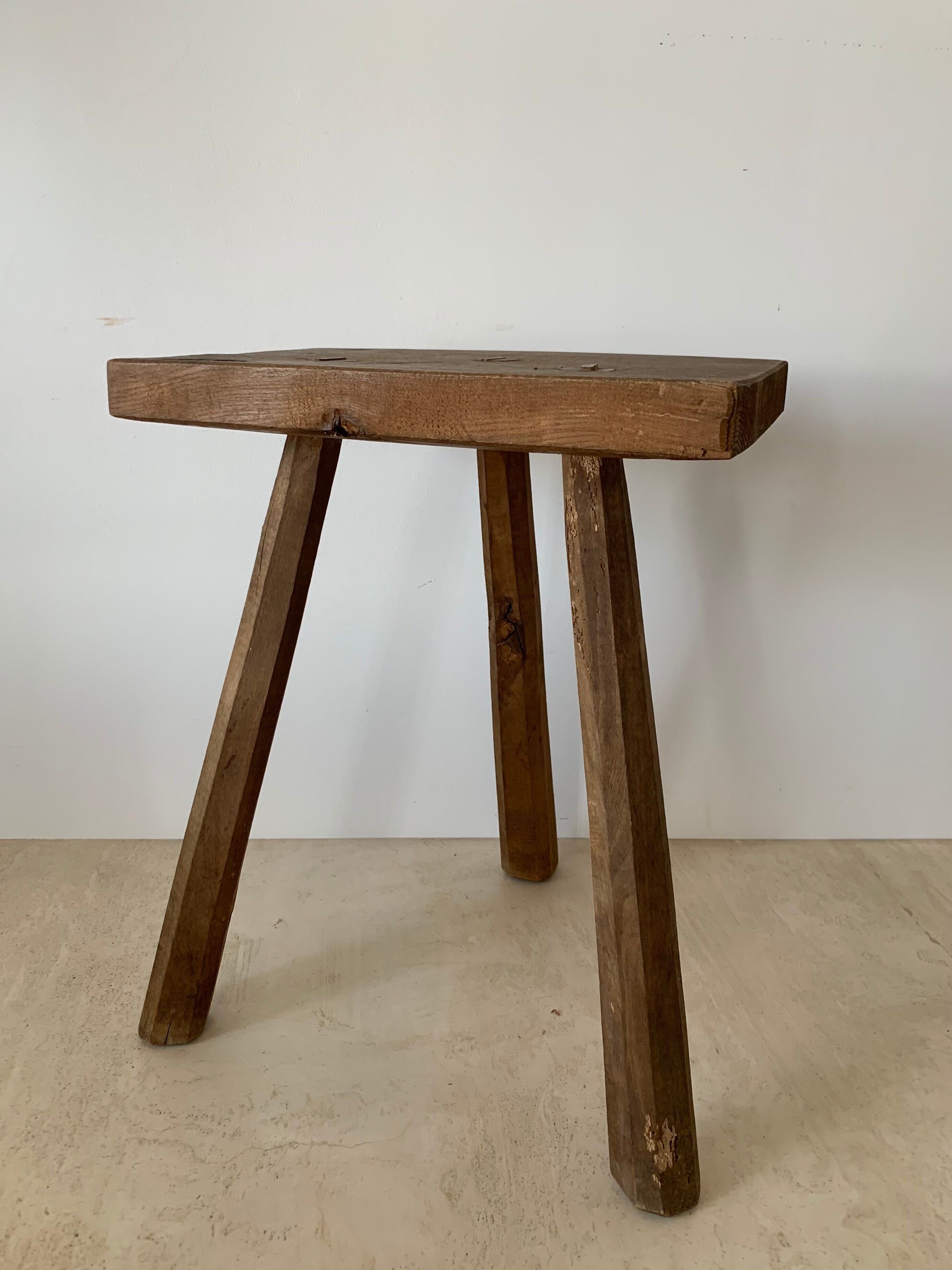 Tripod stool
