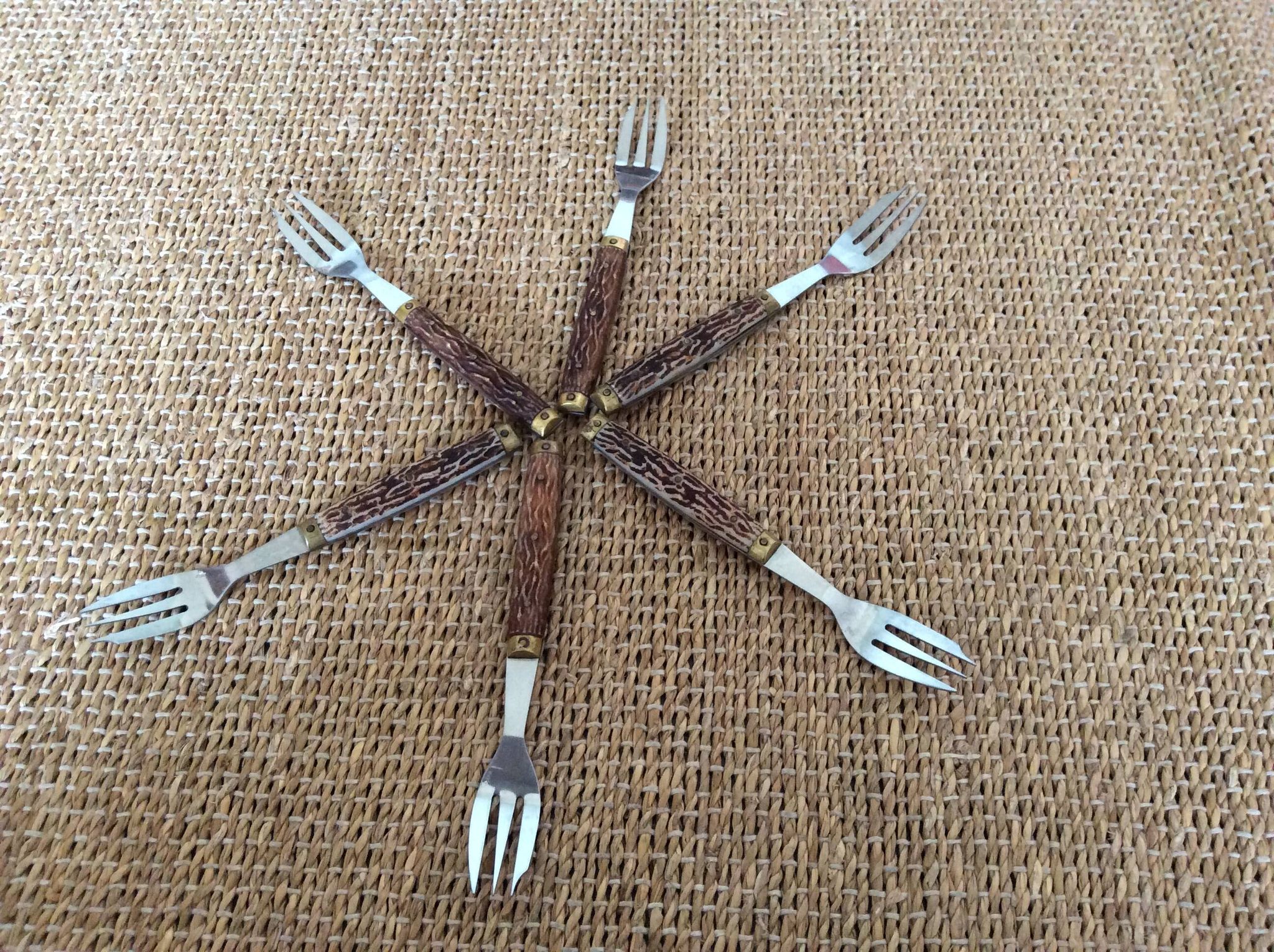 6 cake forks