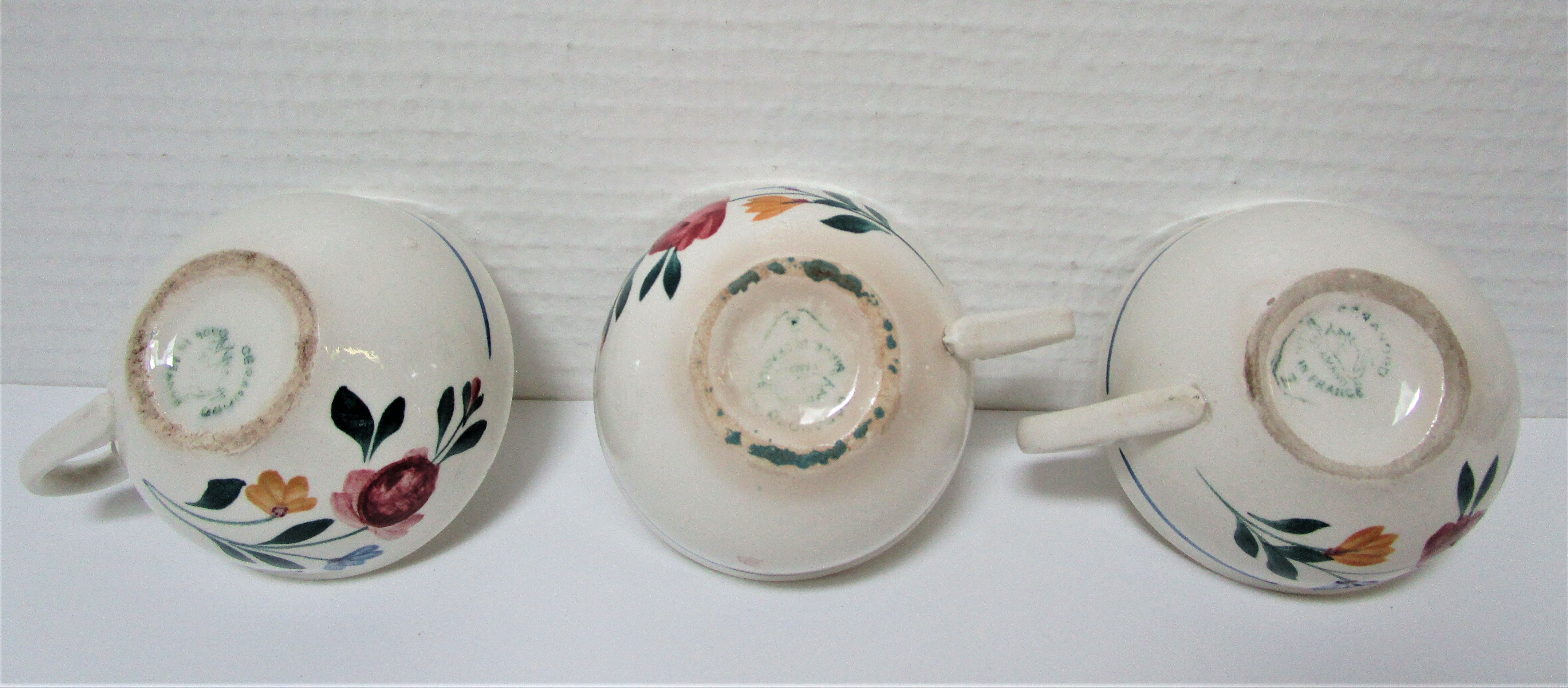 tea or coffee set model Gilberte earthenware Saint Amand floral decoration