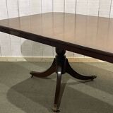 1950s English Regency walnut table with 1 extension leaf