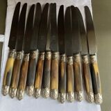 Lot of 12 horn handle knives