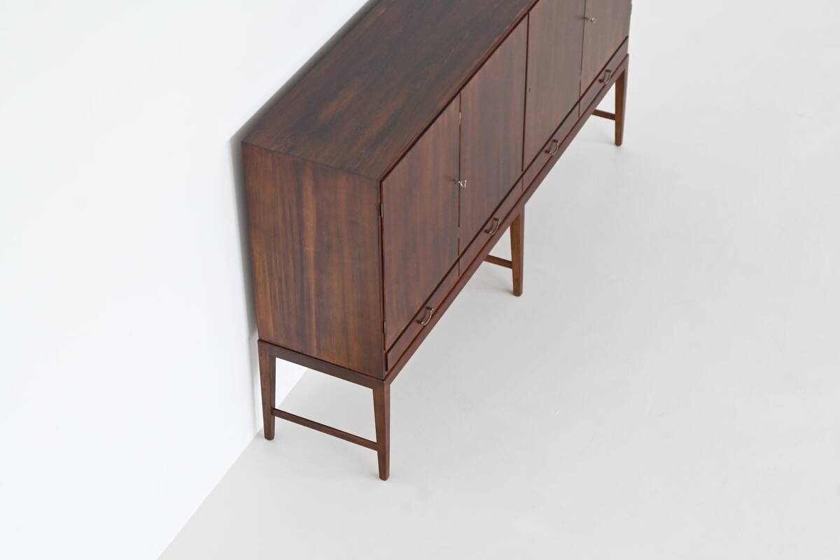 Buffet haut Severin Hansen en palissandre Haslev Møbelsnedkeri Danemark 1960