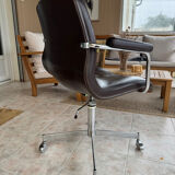 Architect's chair in leather – limited edition 13/98 – 1970s