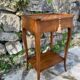 Small Louis XV period writing table in Walnut. 18th Century Period