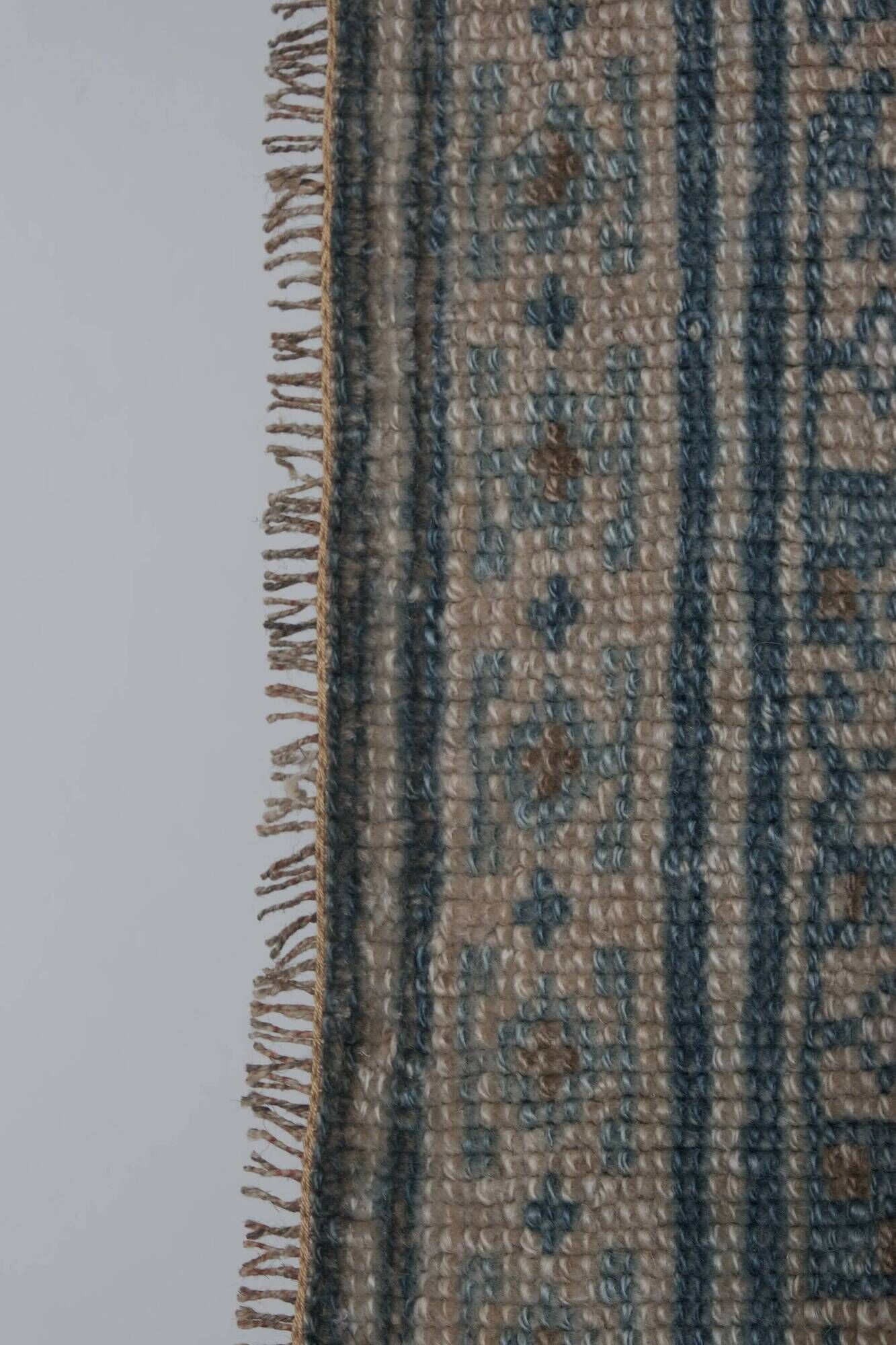 Vintage Turkish handmade rug 222x301 cm