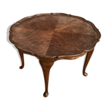 Round coffee table