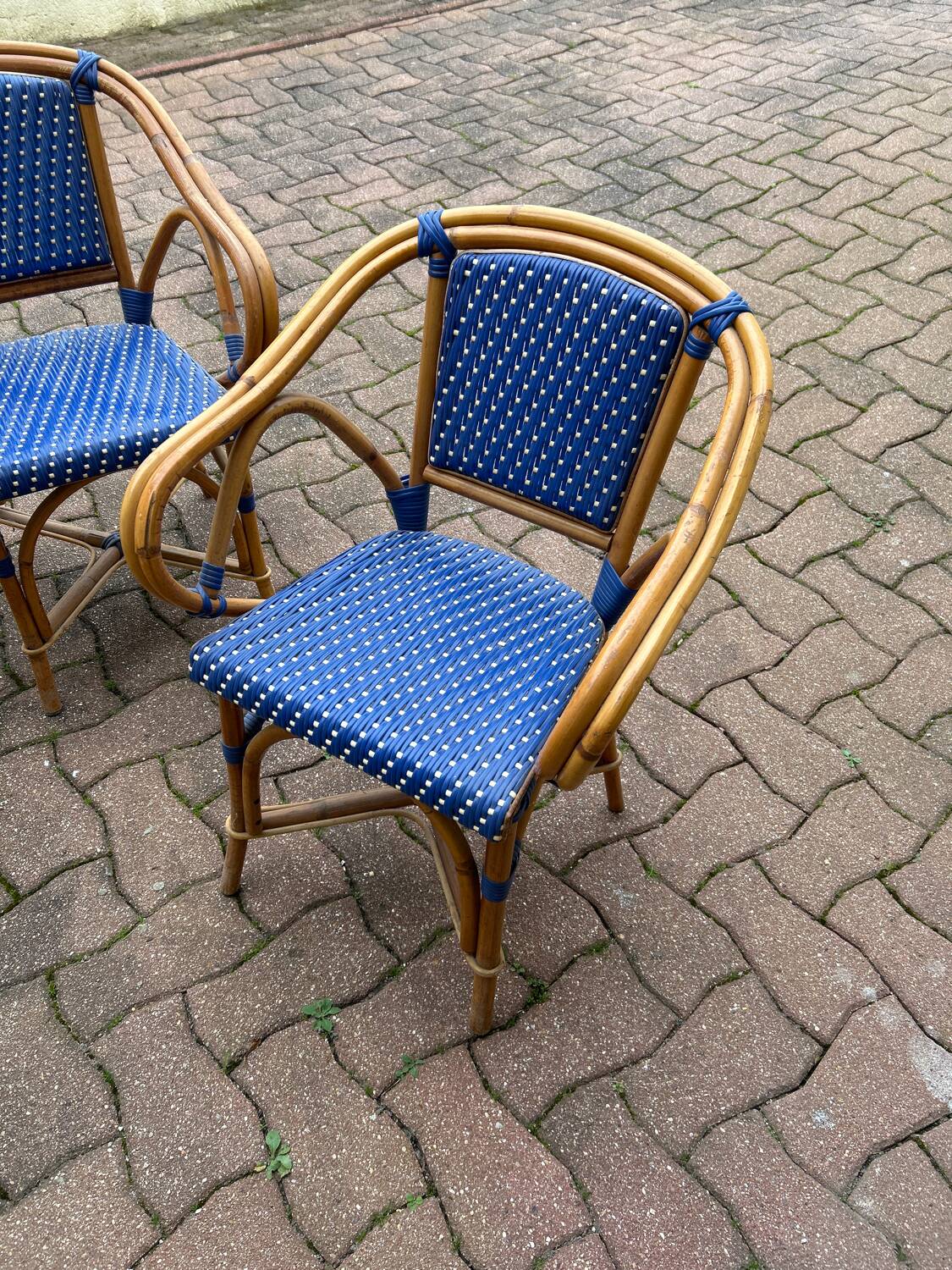 Set of 4 rattan bistro armchairs