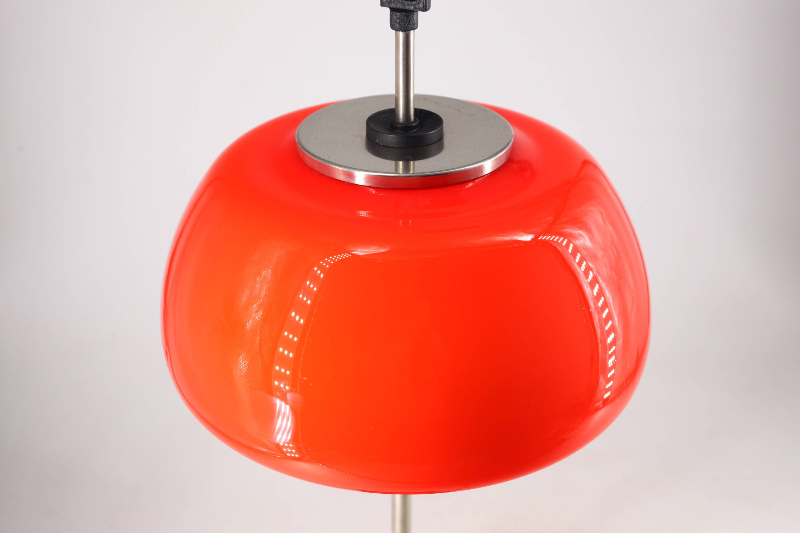 lumi oscar torlasco table lamp