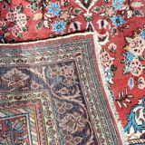 Sarouk carpet