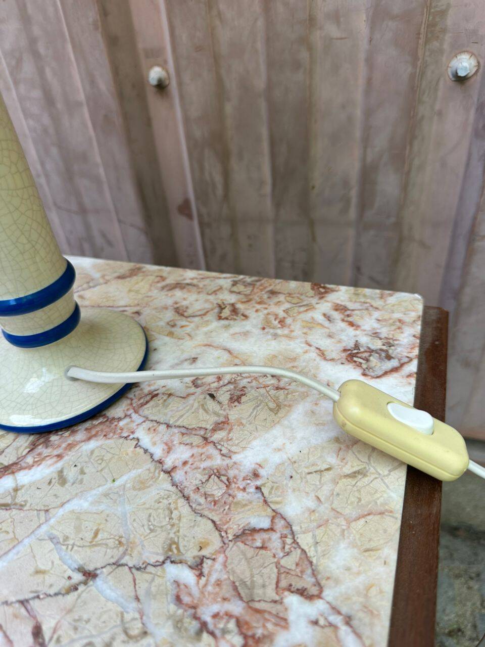 2 vintage ceramic bedside lamps from the 1990s.