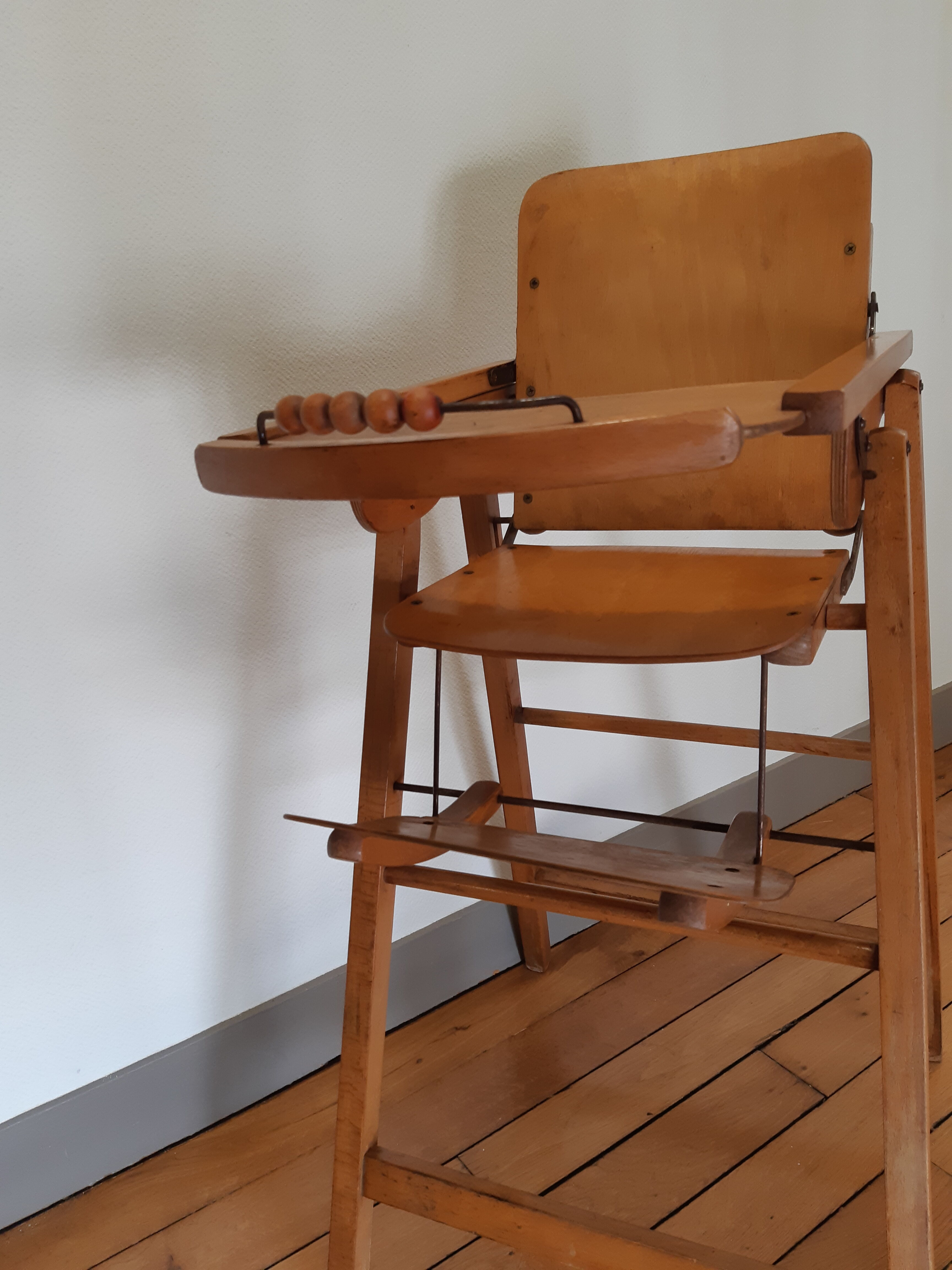 Vintage high folding chair