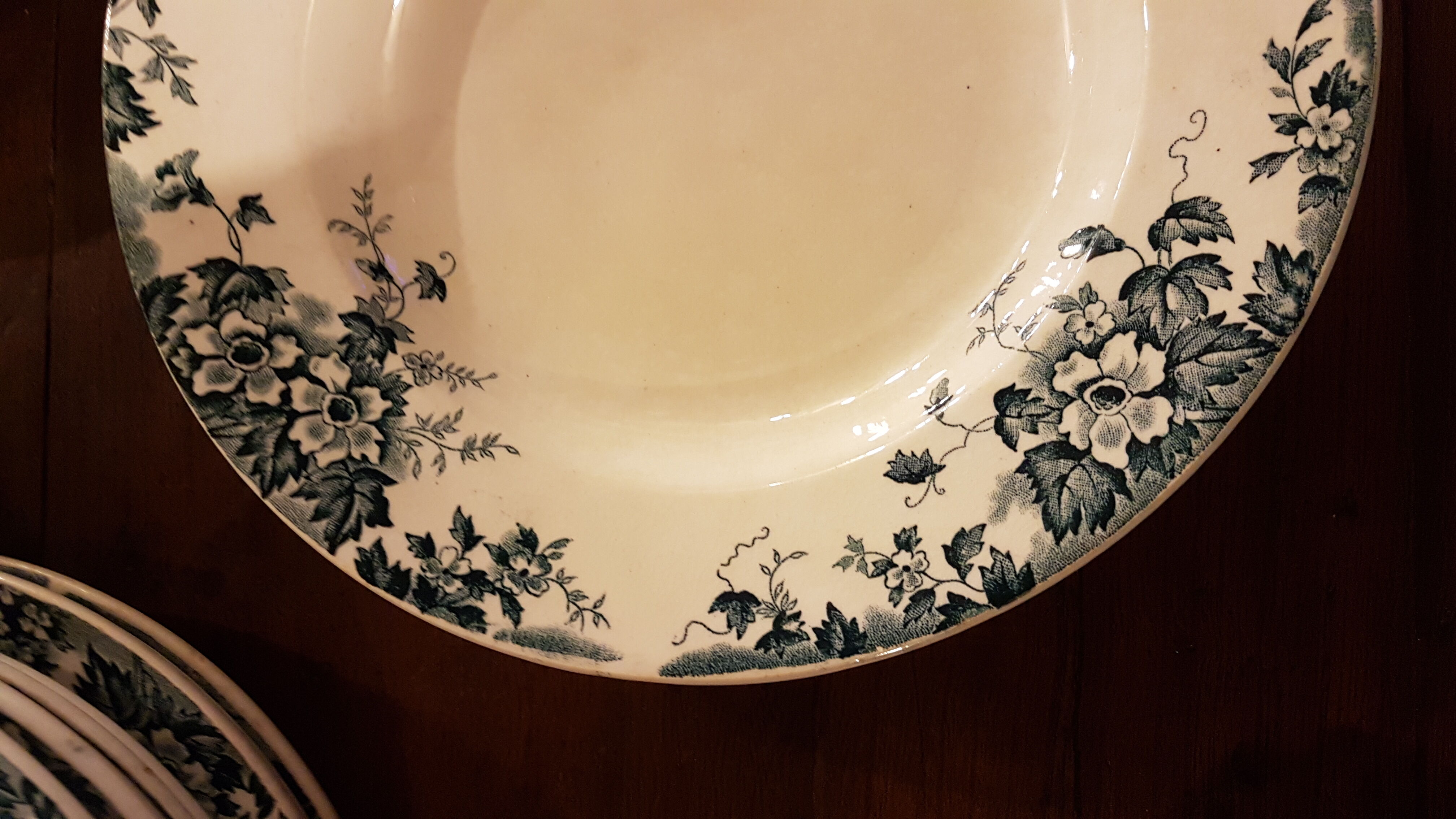 Assiette en faïence Marie-Louise Saint Amand