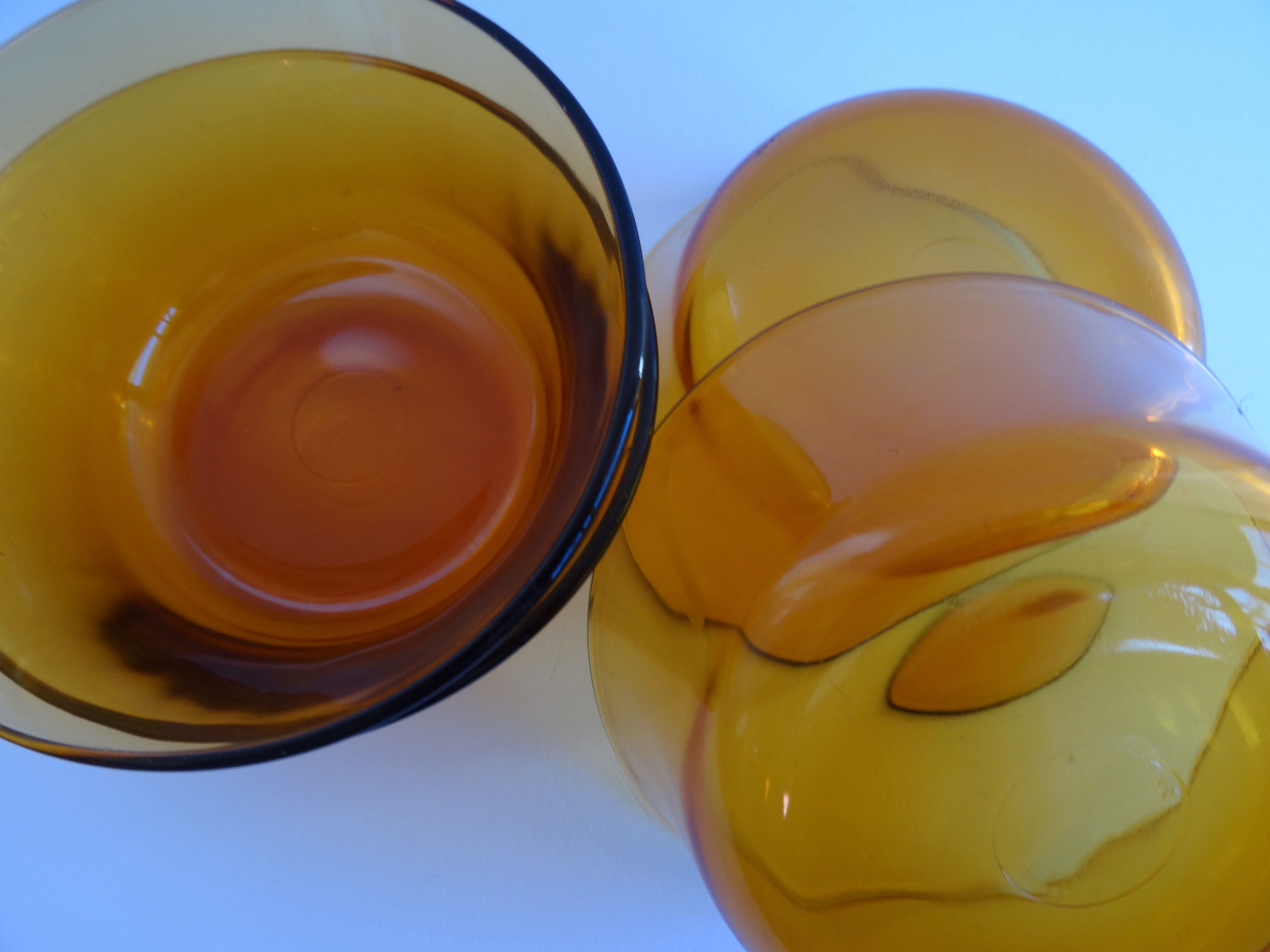 Raviers Duralex en verre ambré