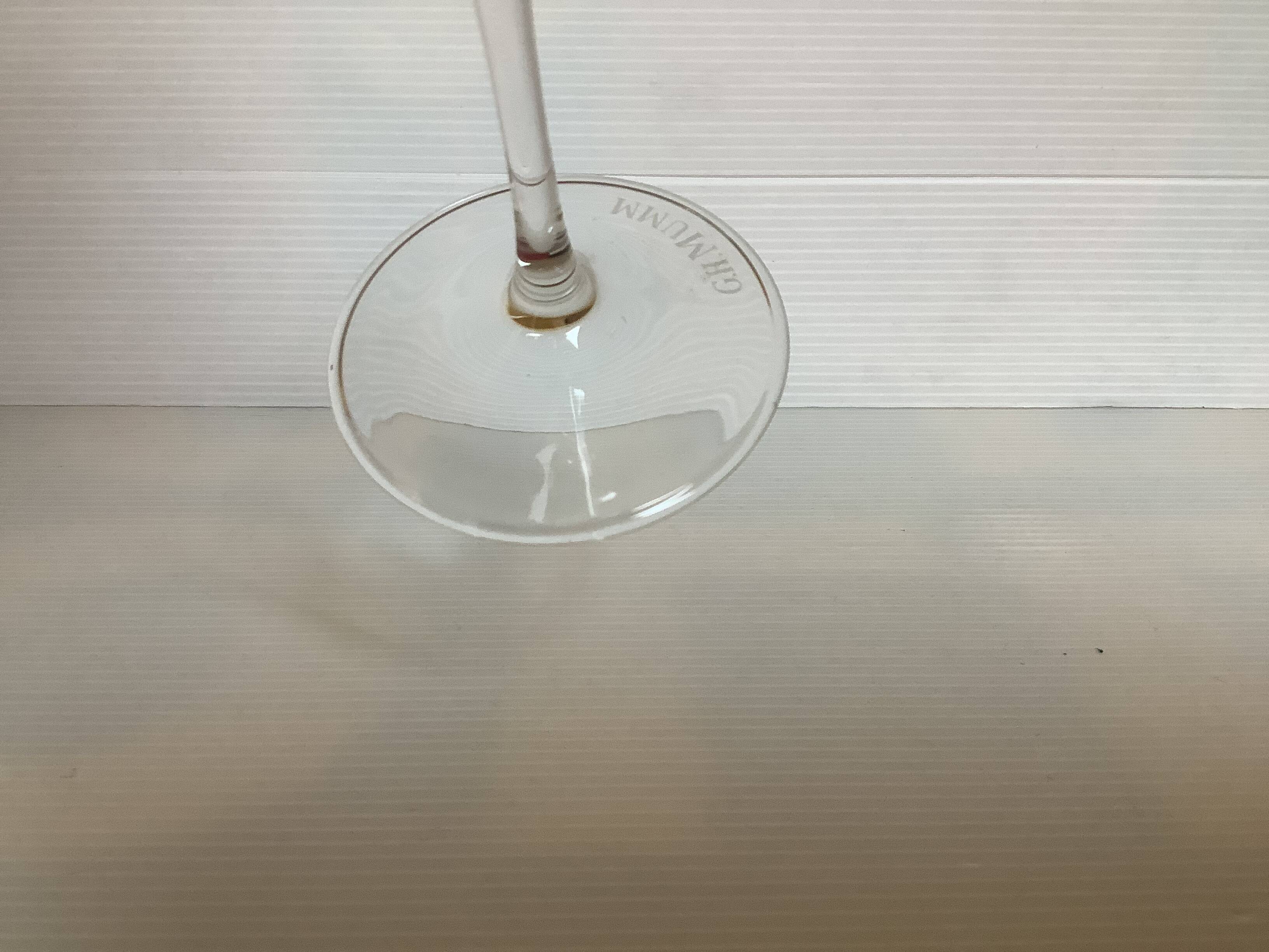 Three mumm GH champagne flutes