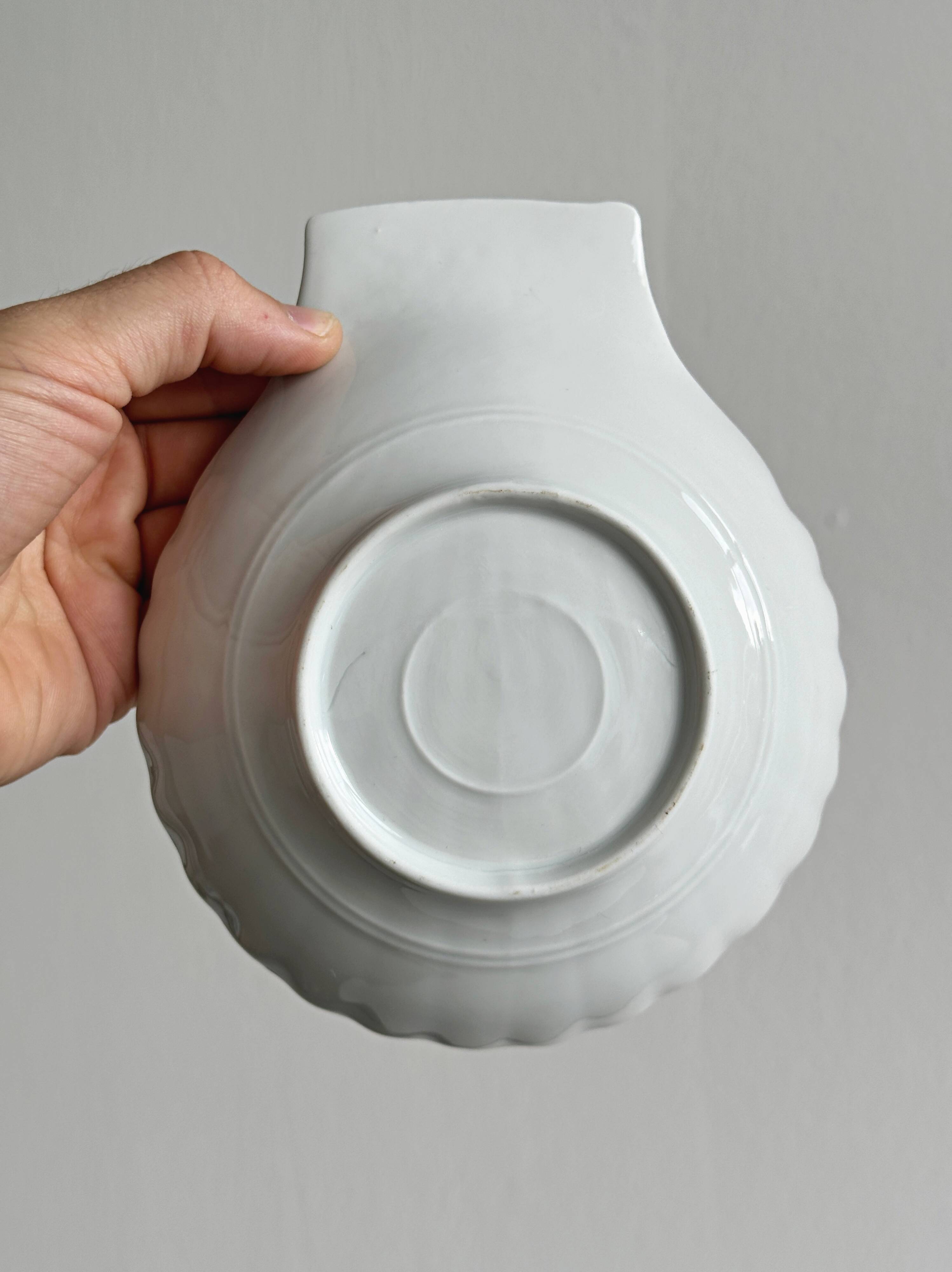Coupelle coquillage en porcelaine blanche