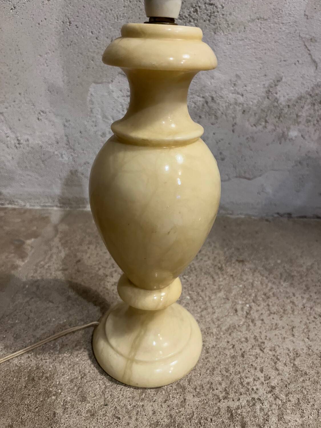 Alabaster lamp 1960