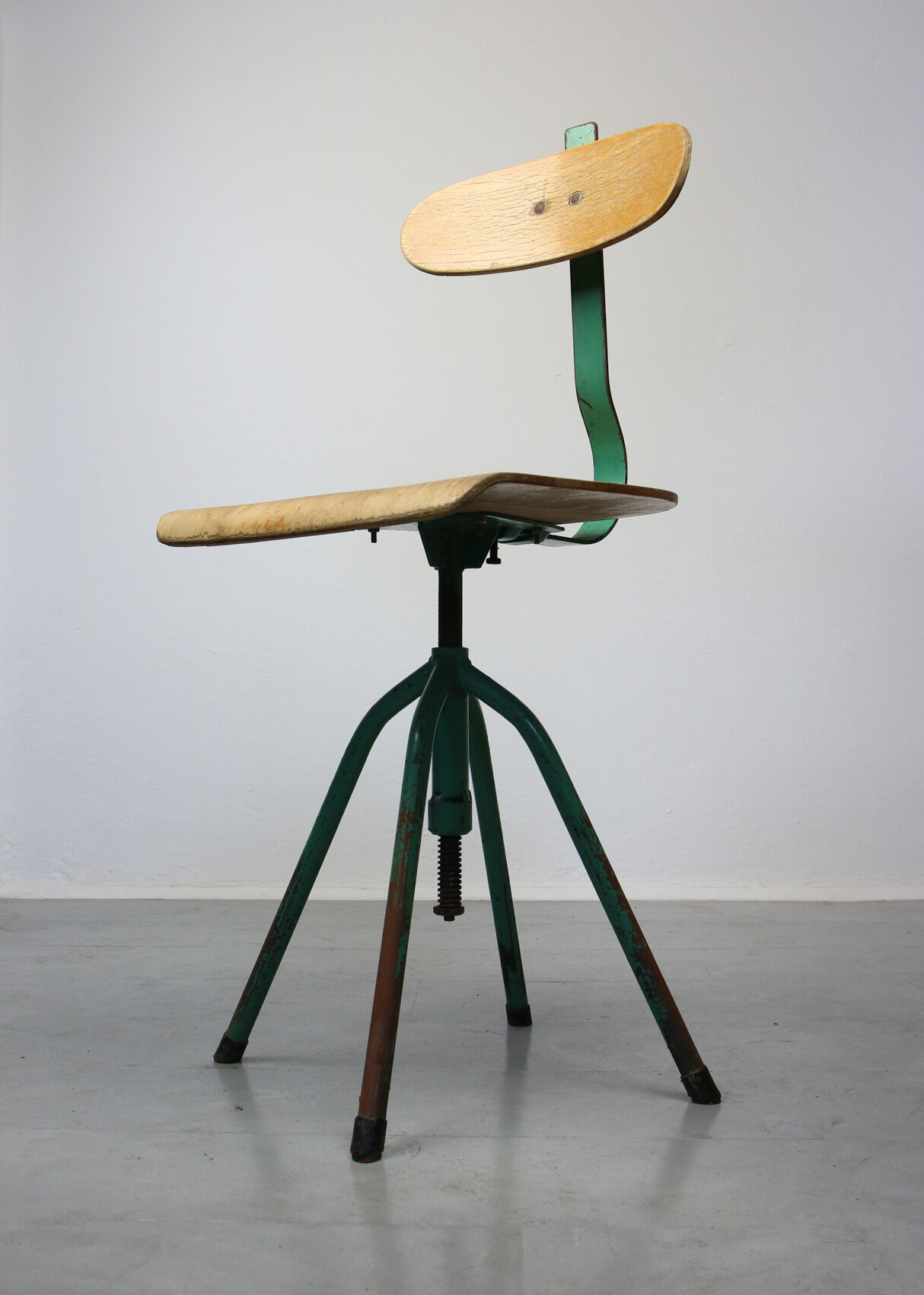 Set of 2 industrial mint green swivel chairs, 1960