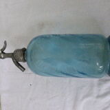 Elegant twisted blue glass Siphon
