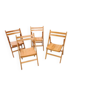 Set of 4 vintage wooden folding chairs