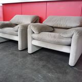 Pair of armchairs Maralunga Vico Magistretti Cassina