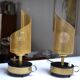 Paire de lampes métal perforé style Mategot années 50