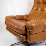 Armchair made in cognac leather, danish design from 1980s