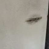 Wardrobe a vintage off-white door