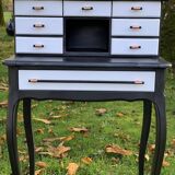 Secretaire