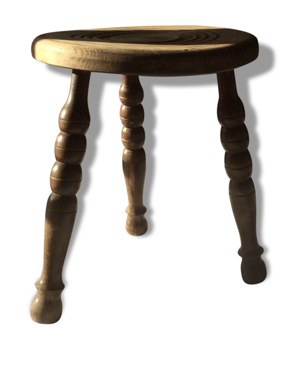 Tripod stool