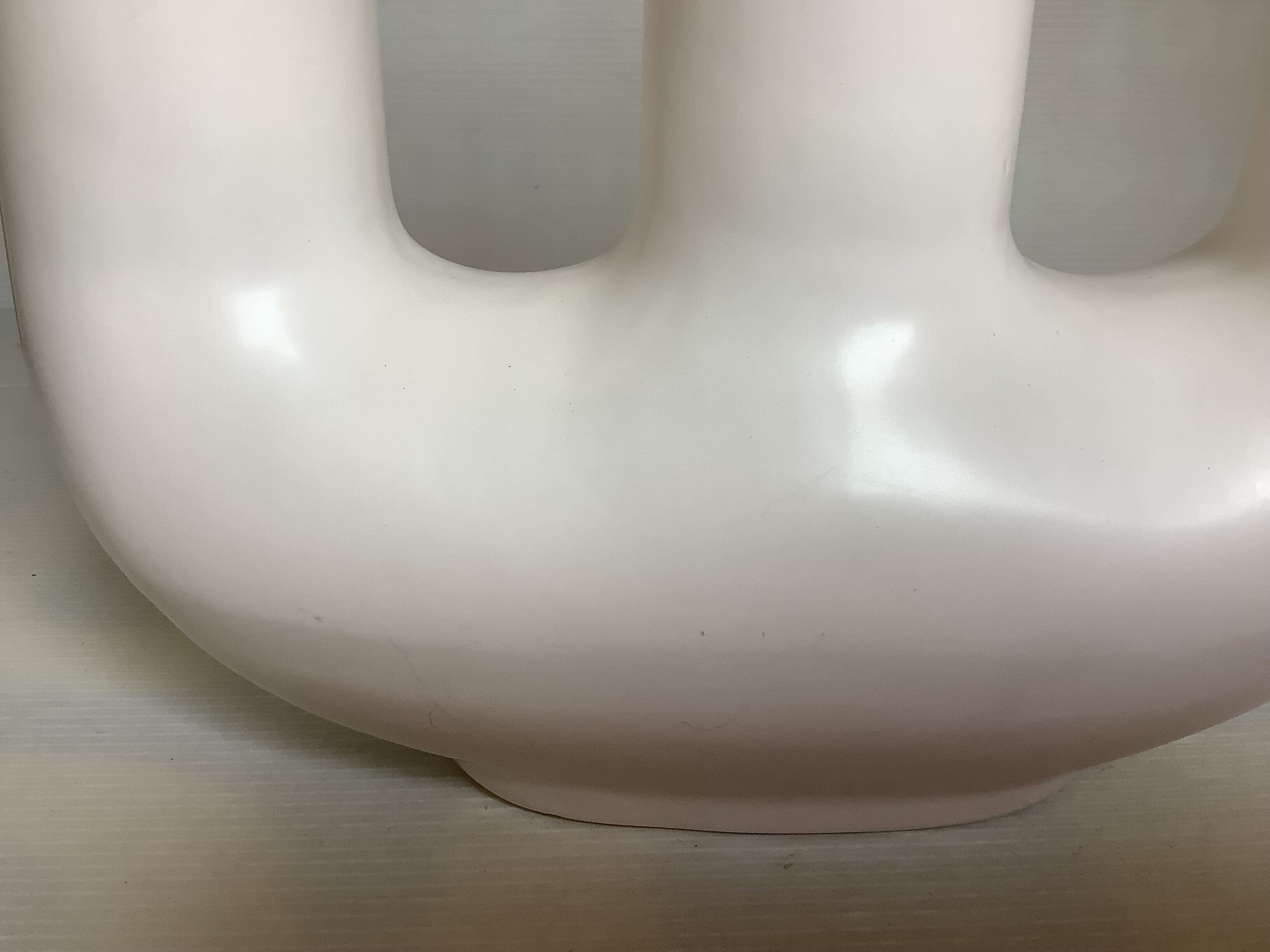 Large white vase in Tamegroute style