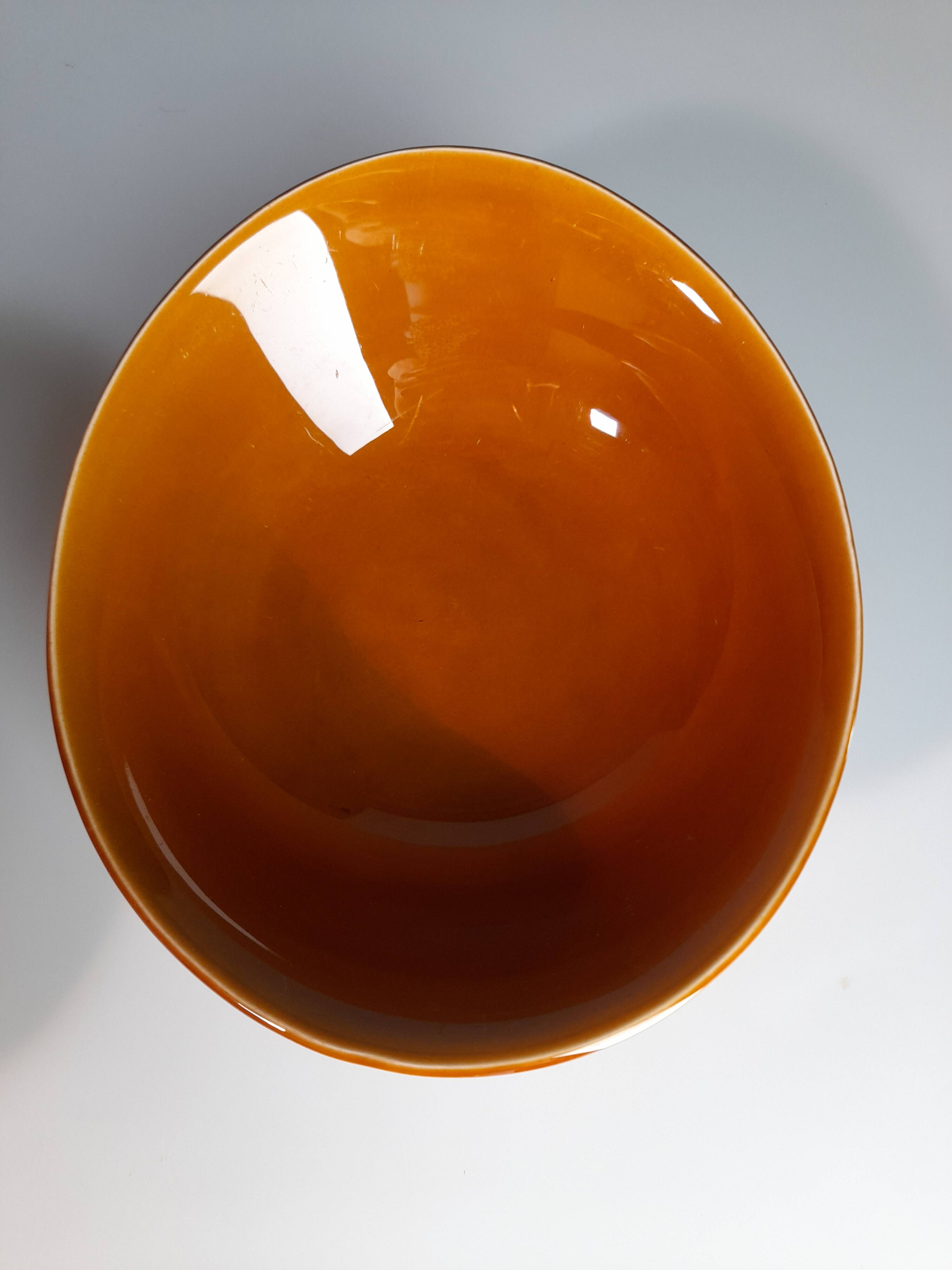 Set of 5 oval orange-yellow ceramic bowls from Faïencerie S
