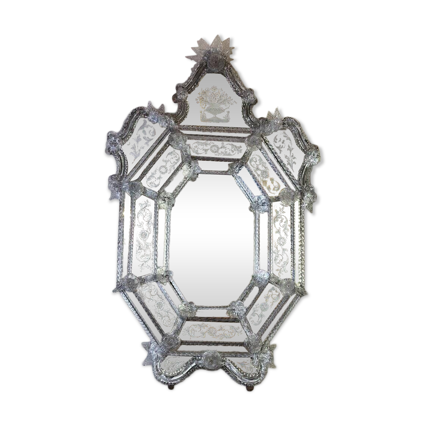Important miroir vénitien en verre de Murano incolore, vers 1880