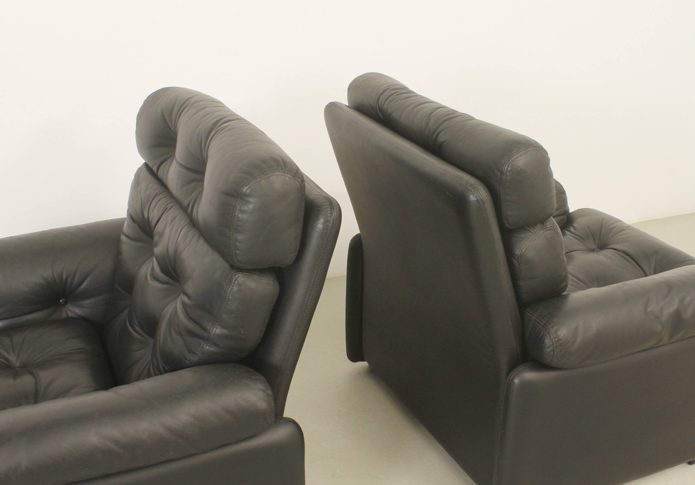 Pair of Coronado armchairs by Tobia Scarpa for B & B, Italy, 1966.