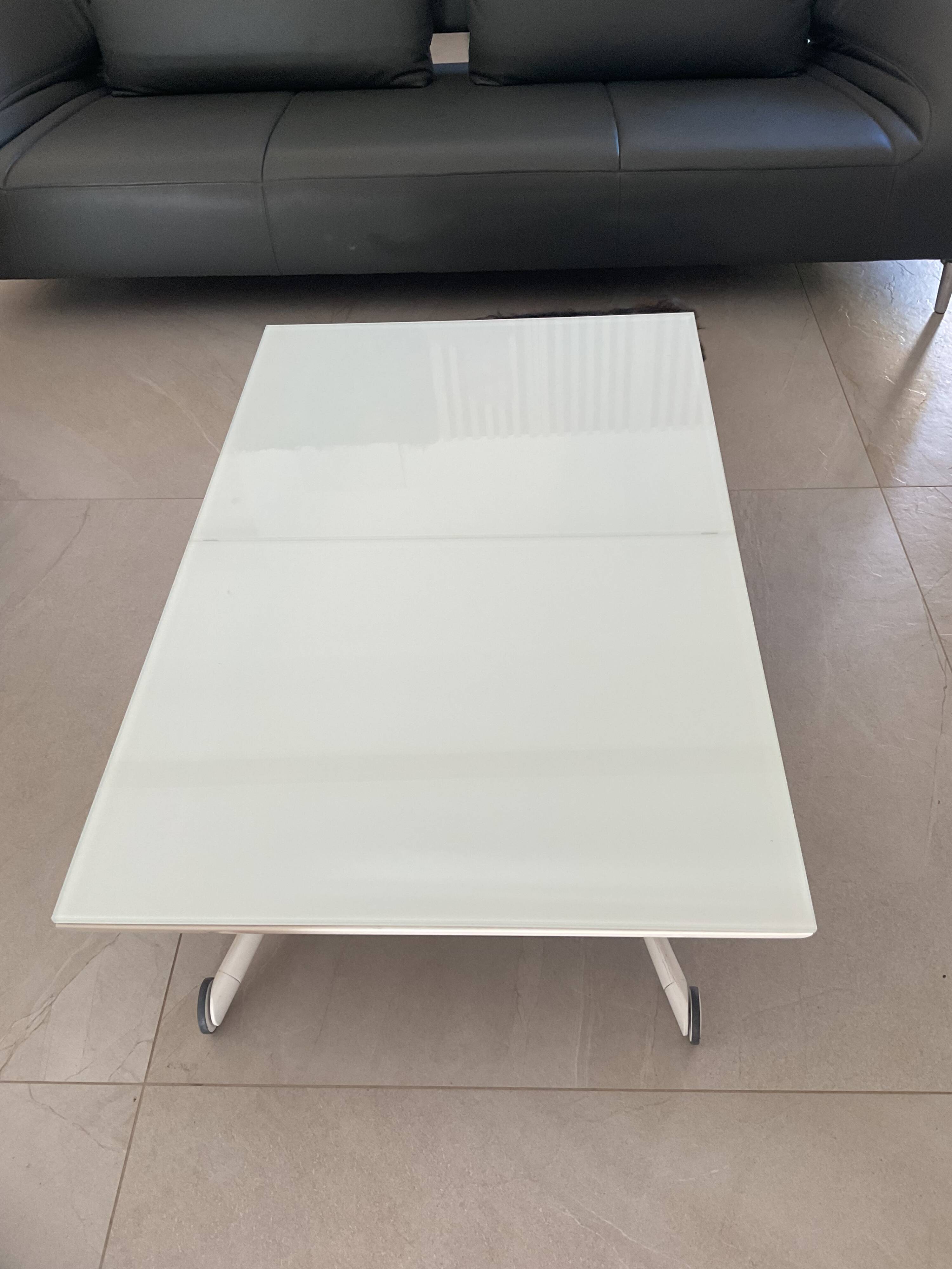 Table basse relevable Yo - yo Ligne Roset