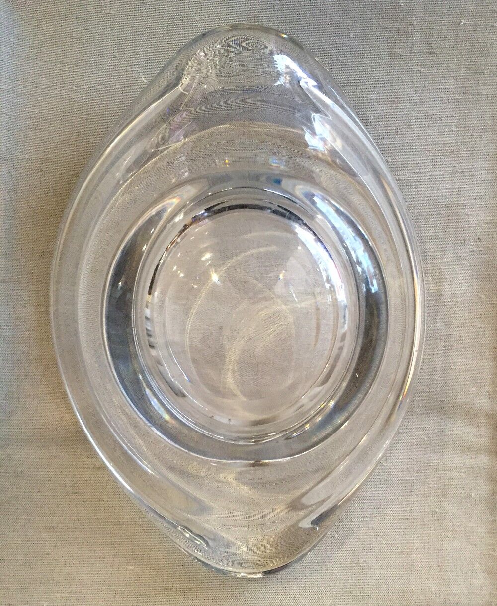Empty pocket or ashtray crystal art glassmaker st louis in the shape of an eye