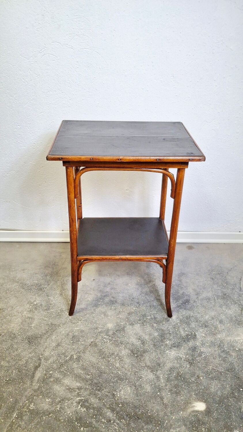 Art Nouveau Bentwood Side Table, 1910s
