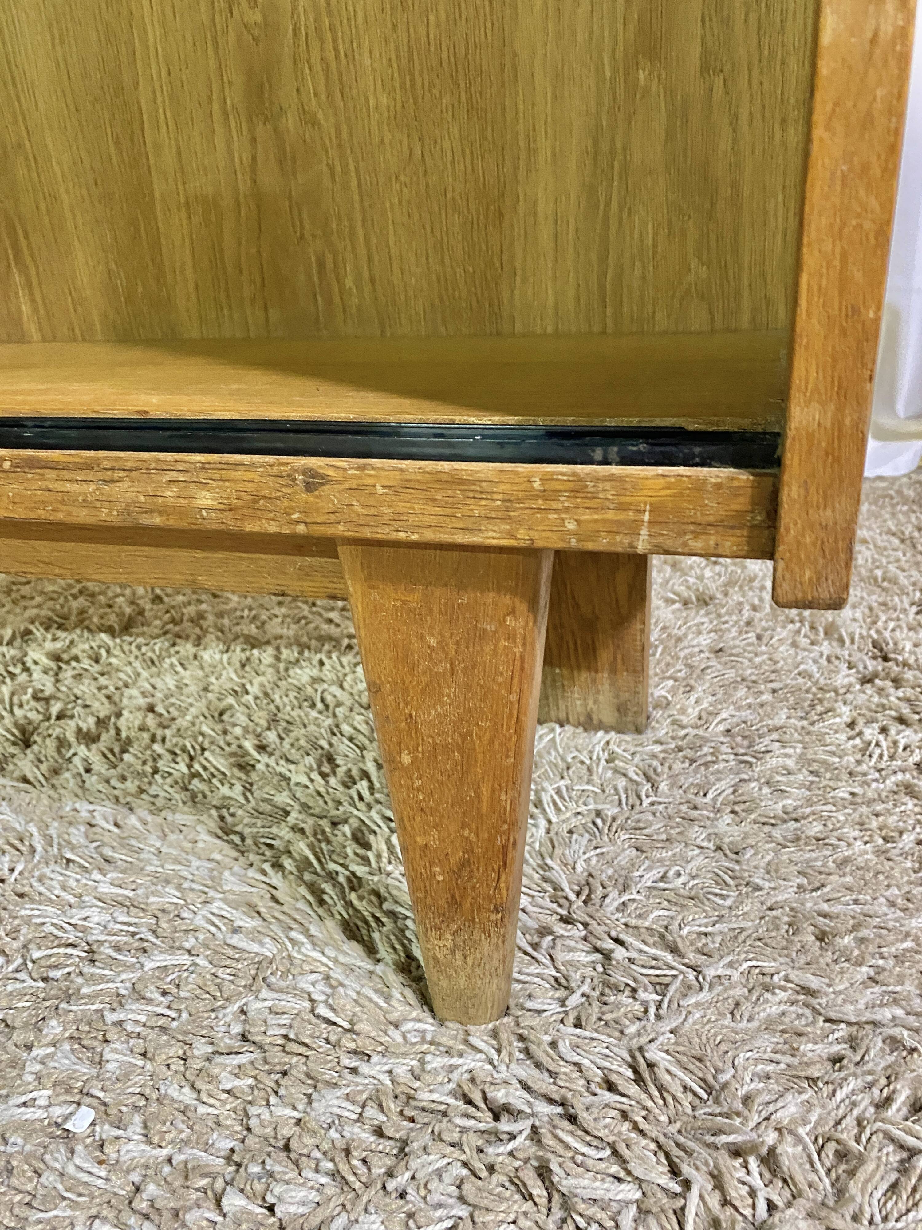 Pair of vintage showcases