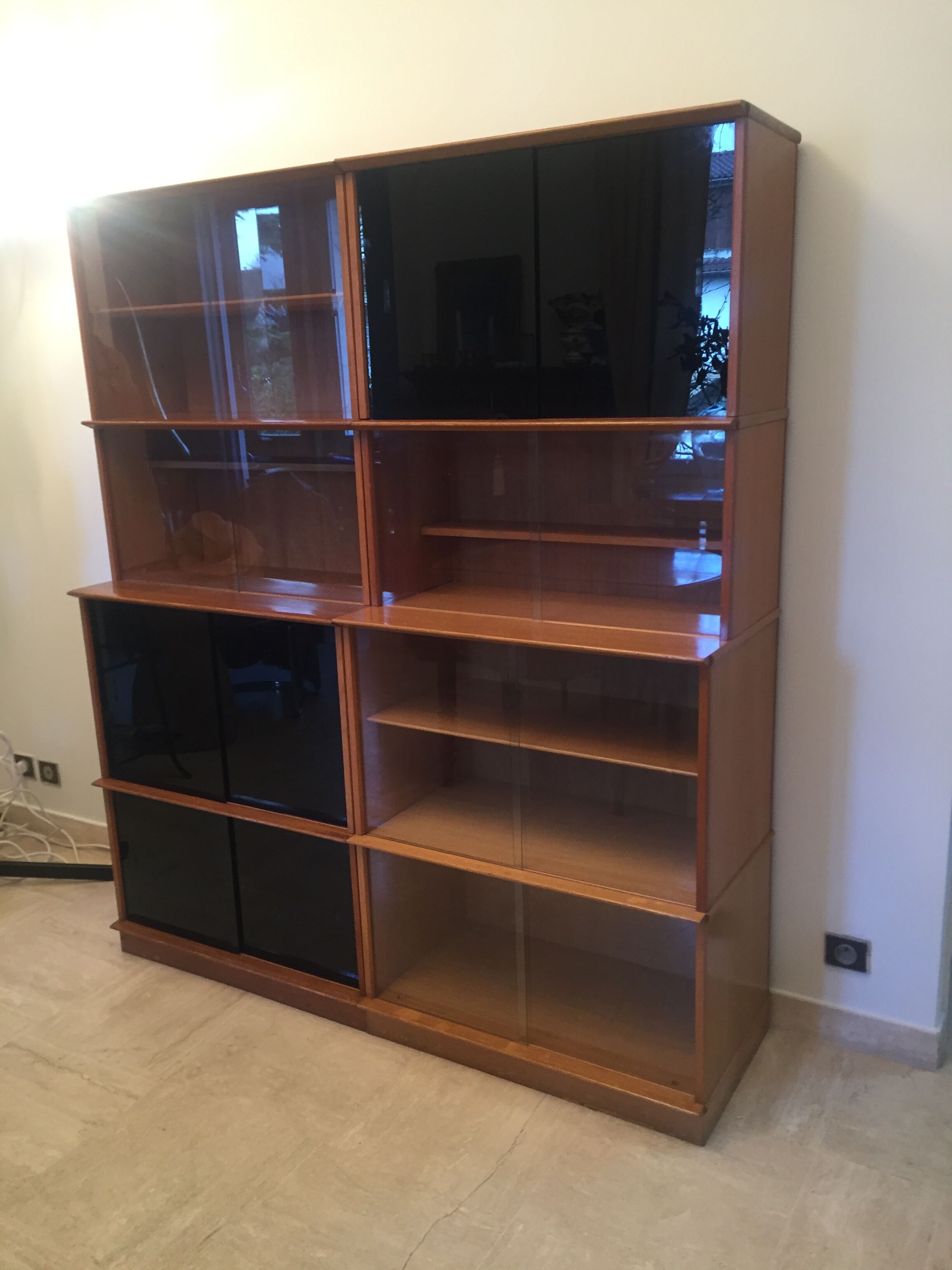 Library showcase Oscar 1960 in blond oak