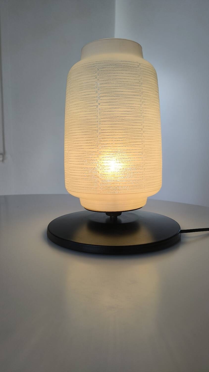 Japanese table lamp from Lunel, 1950