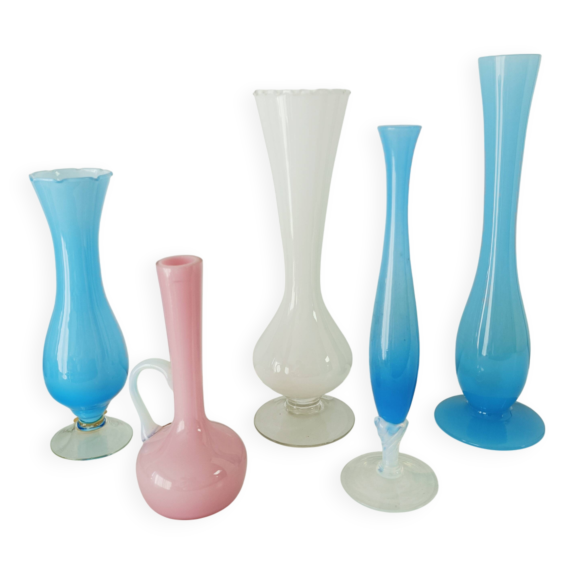 Set of 5 pastel opaline soliflore vases