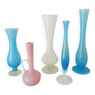 Lot de 5 vases soliflores en opaline pastel