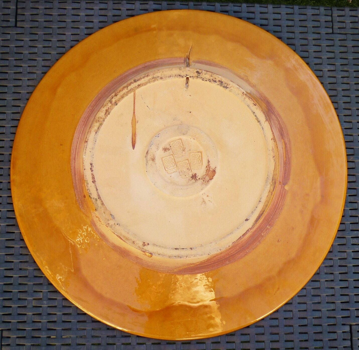 Plat en céramique, terre cuite vernissée signé Biot années 60/70