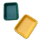 Two dishes, one green and one yellow