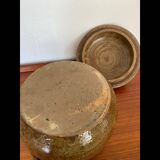 Stoneware pot
