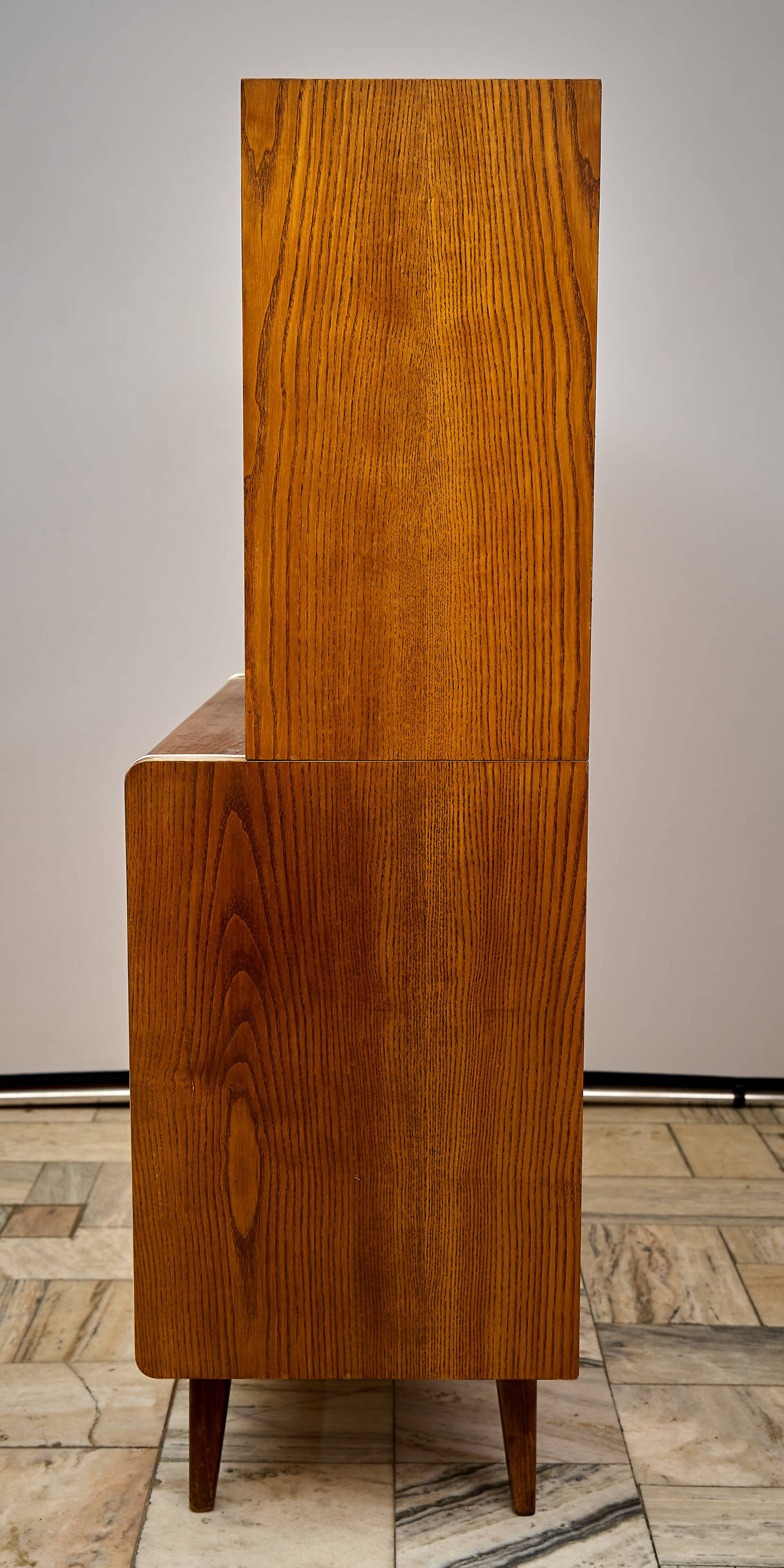 Meuble Vintage conçu par Hubert Nepožitek & Bohumil Landsman pour Jitona