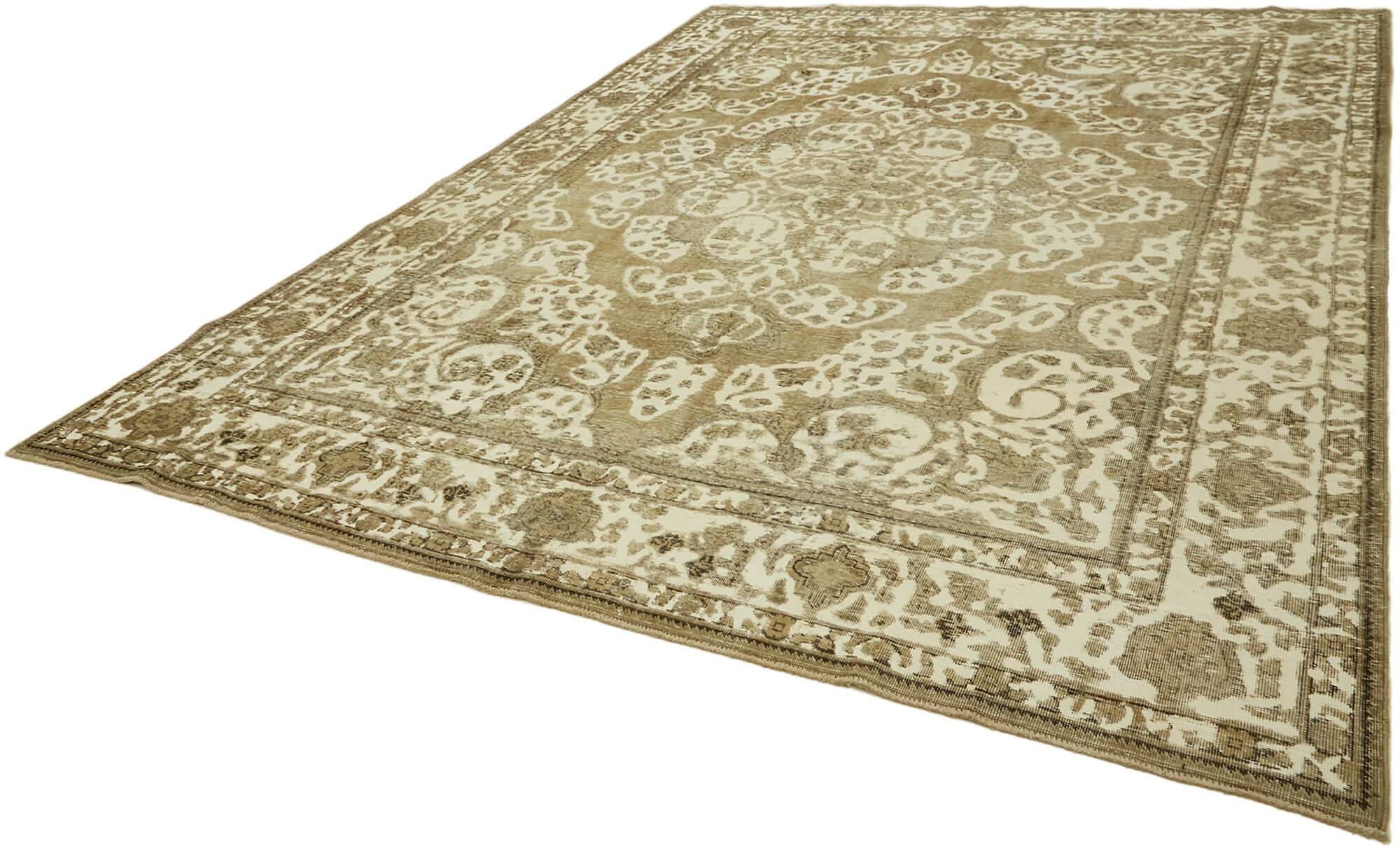 286 cm x 374 cm beige wool carpet