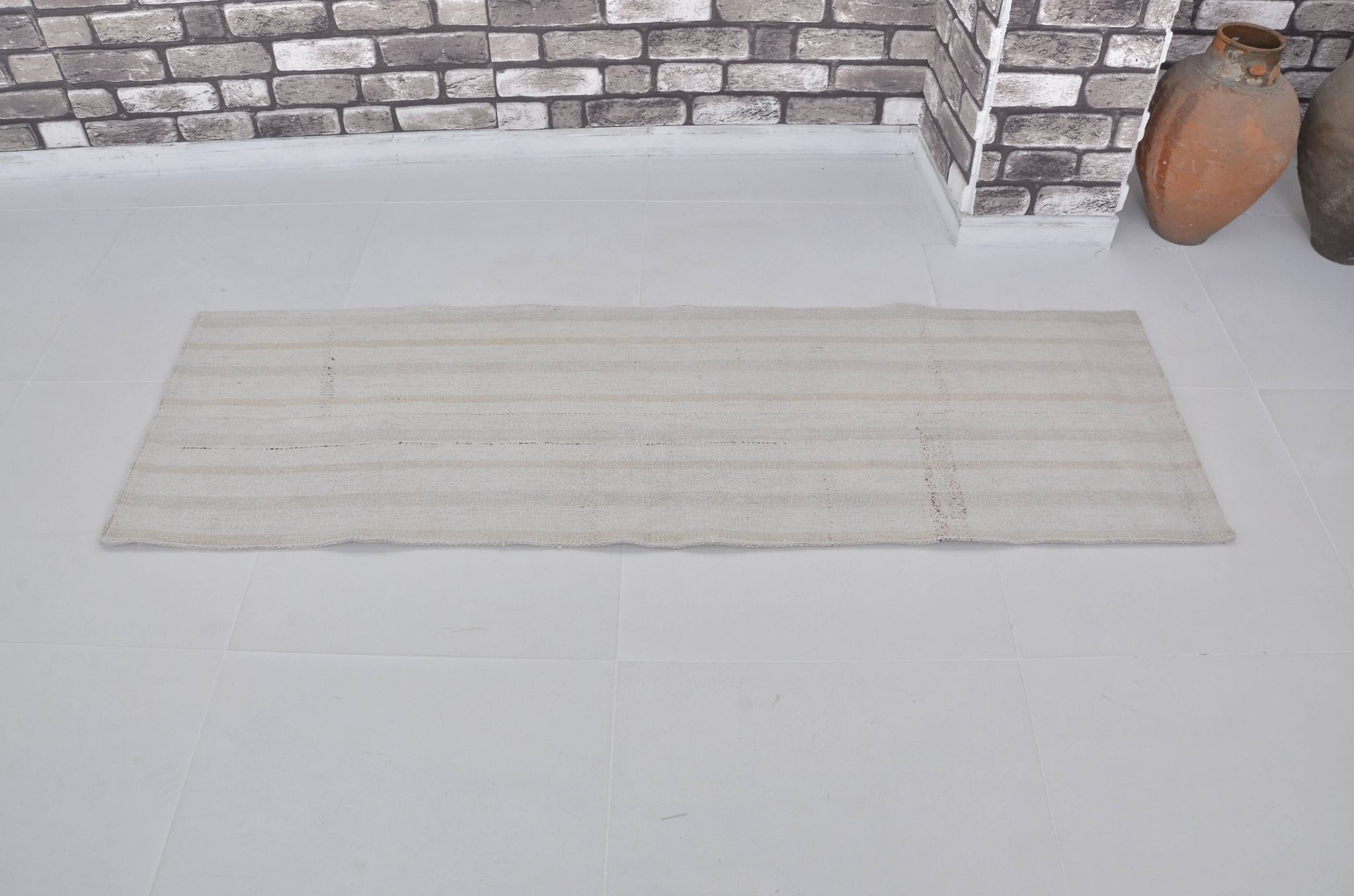 Tapis Kilim en chanvre vintage neutre blanc sku3799