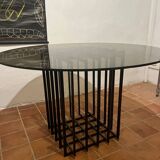 Cage table