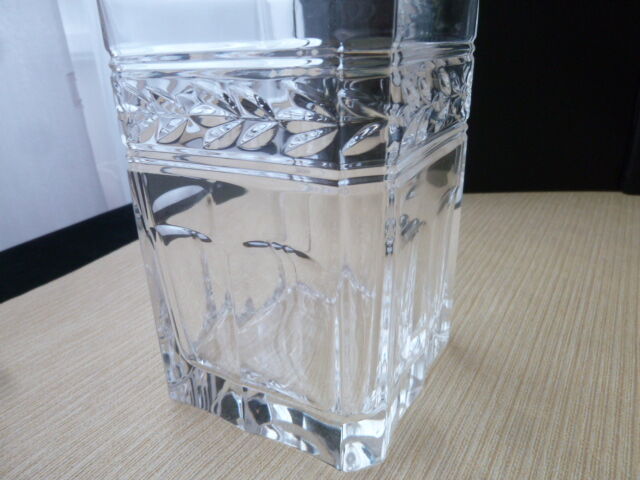 Lead crystal whisky decanter 24%